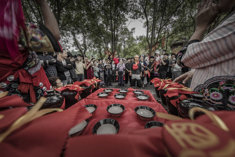 Chen Yue - Miao-Wedding-Tradition-1